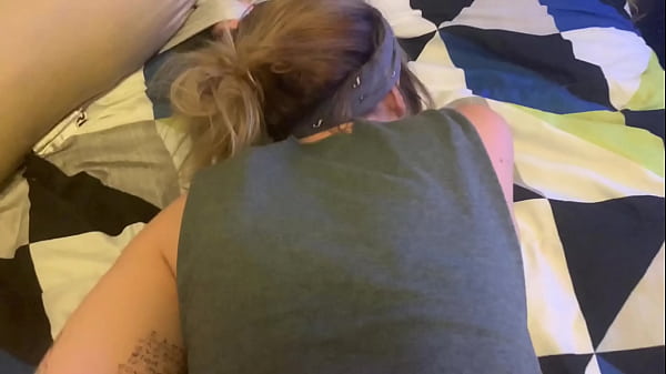 Tattoo slut sucks dick upside down then gets punished fucked