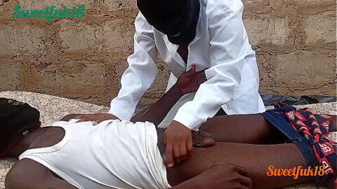 Fake Doctor Lets Loose on Patient in Abandoned Building