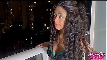 O Safado Uses Azulzinho to Last Longer, Girl Suffers During Sex