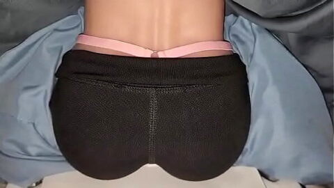 Tight yoga ass – sex doll