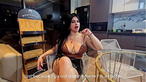 Colombian stepmom Antonella Jones seduces Jhon Ford with blowjob and deep fuck in doggy and missionary